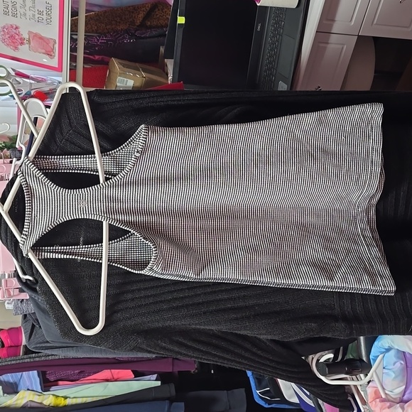 EUC 💎 Lululemon Cool Racerback Gingham Luon White Black Size 2 - Picture 5 of 6